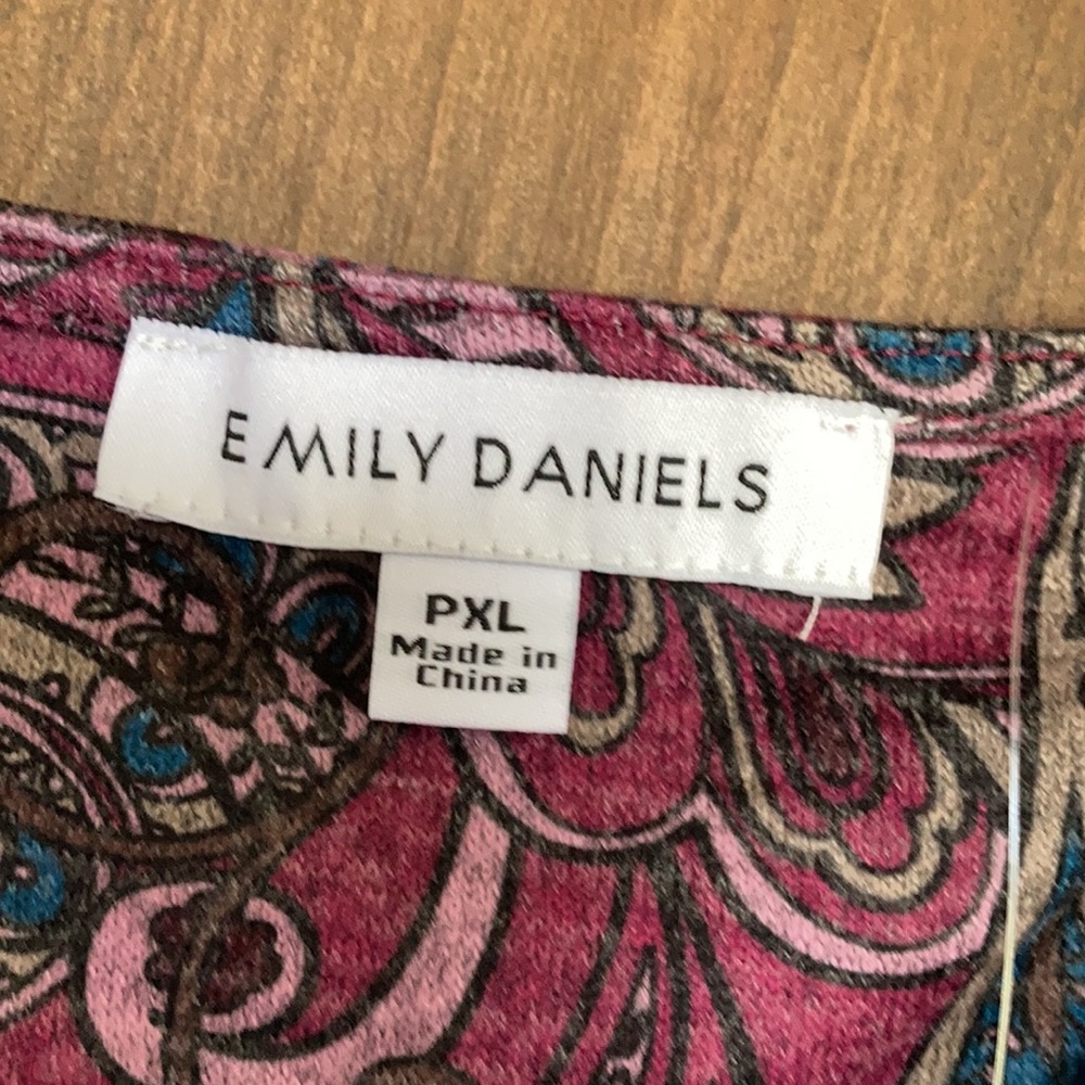 Emily Daniels paisley floral print pattern top PXL - Picture 9 of 17